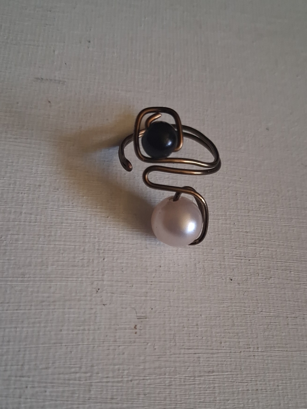 Women's Double Pearl Open Band Ring - Black and White Pearls